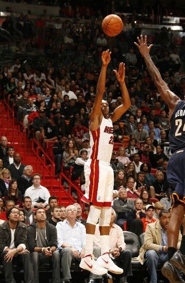 更为球迷们 更为球迷们