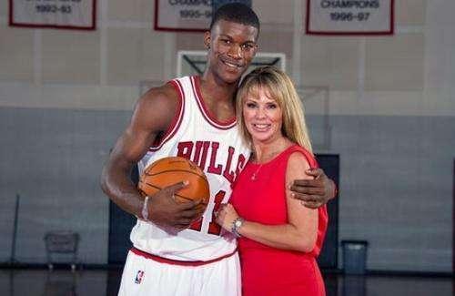 增添了更多 增添了更多