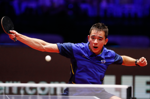 依据其内部 依据其内部