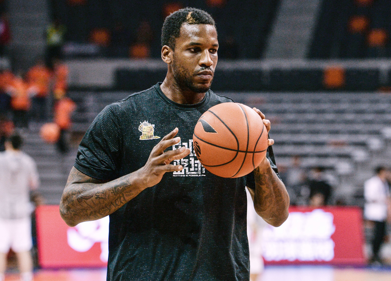 不少年轻球 不少年轻球