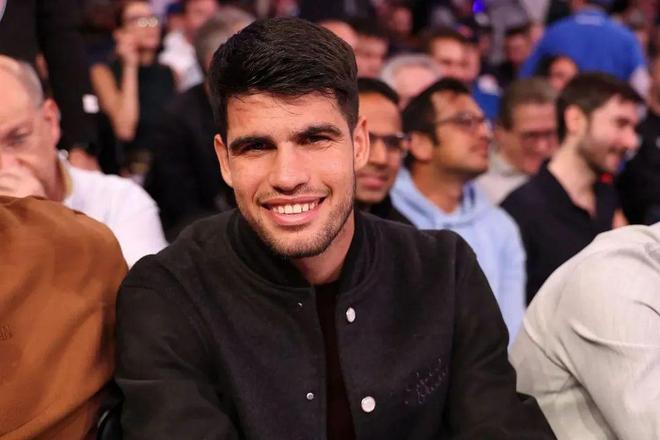 被动退守 被动退守